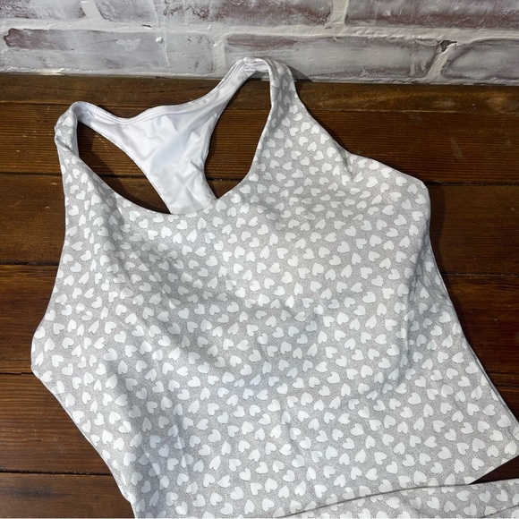 FIP Fit in Pink White Heart Patterned Activewear Set small - Picture 6 of 7